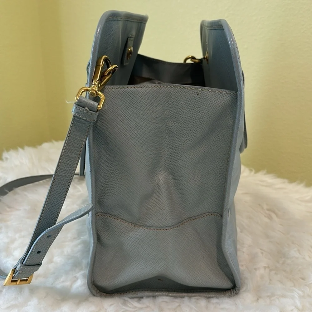 💯Authentic Prada Light Blue Safiano Leather Tote Bag🍀